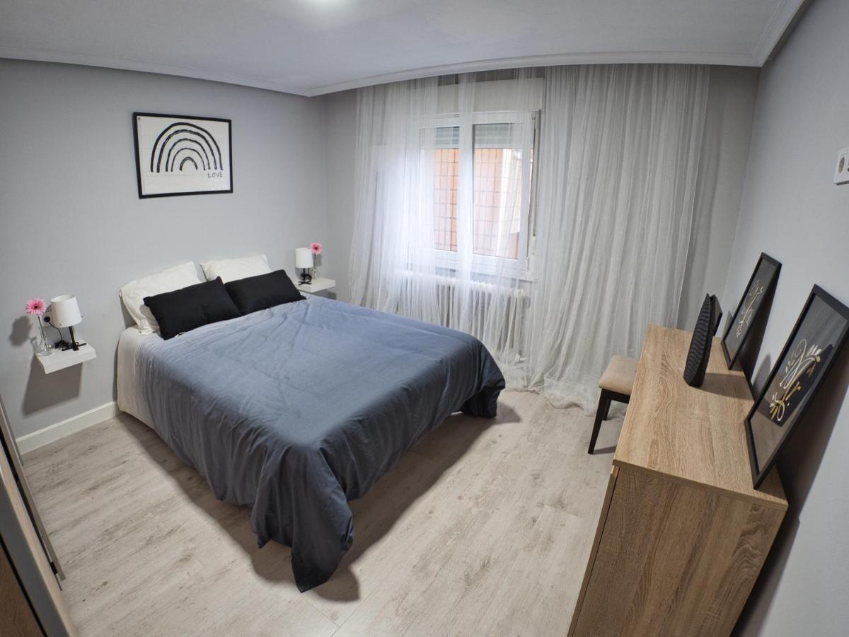 Bonito Piso Villafria Oviede Extérieur photo