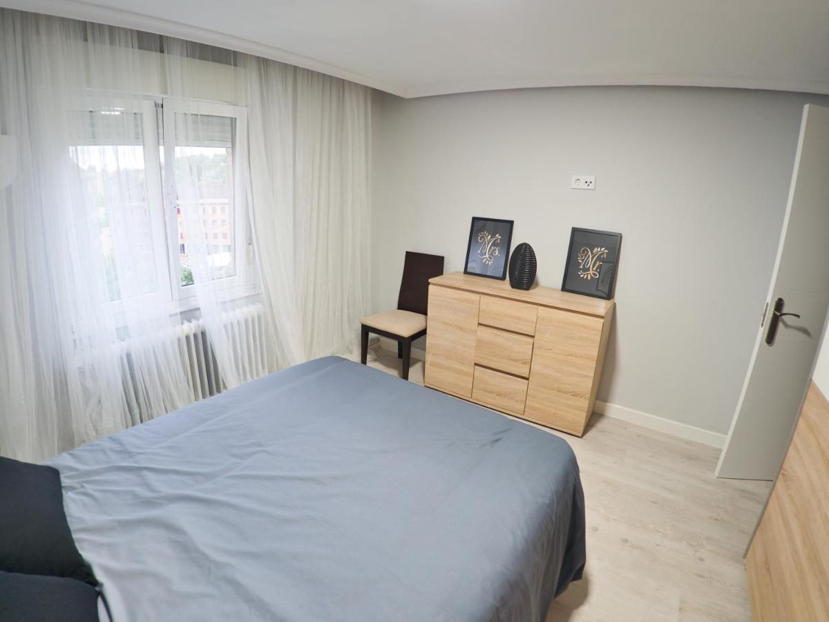 Bonito Piso Villafria Oviede Extérieur photo