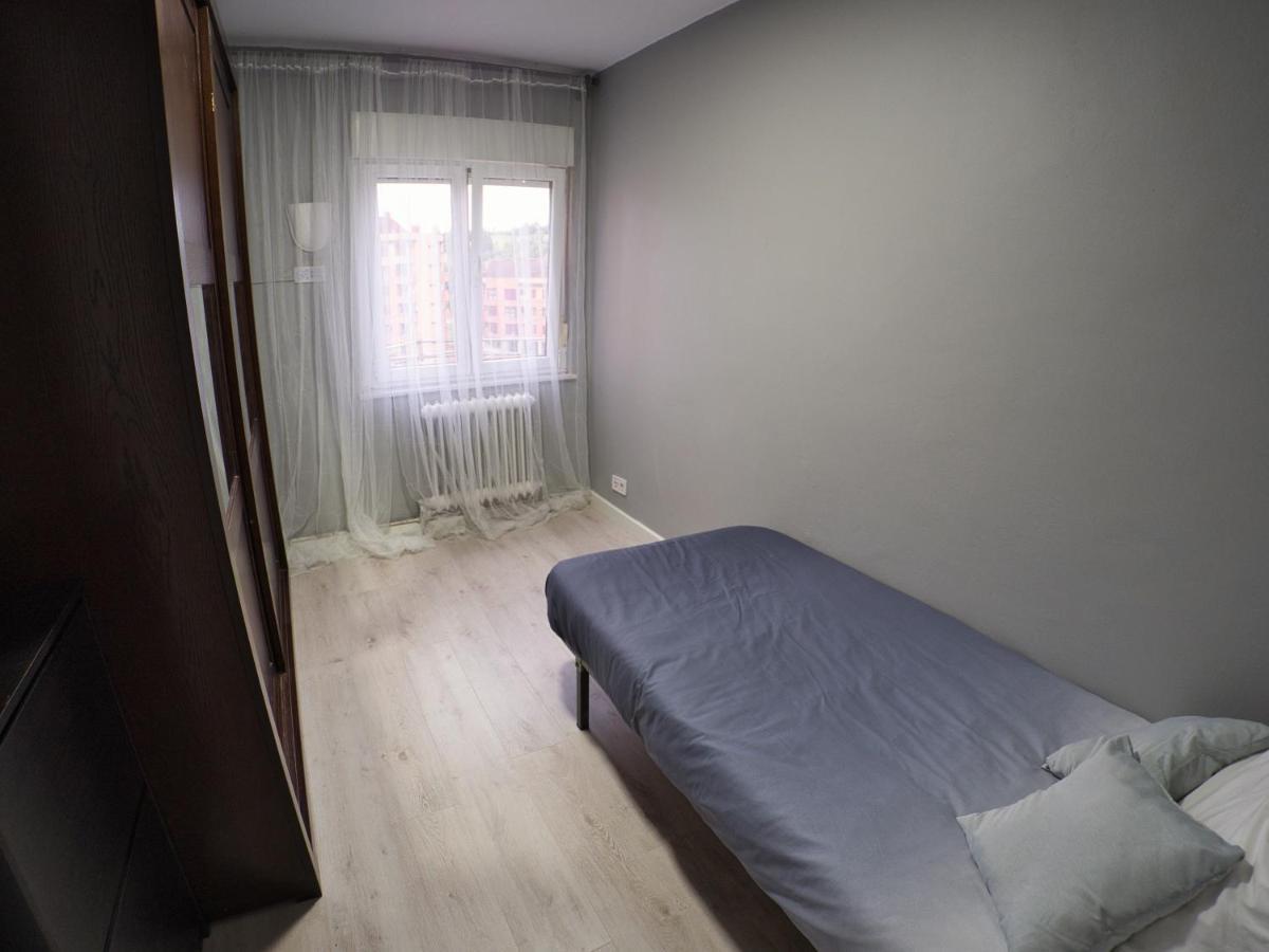 Bonito Piso Villafria Oviede Extérieur photo