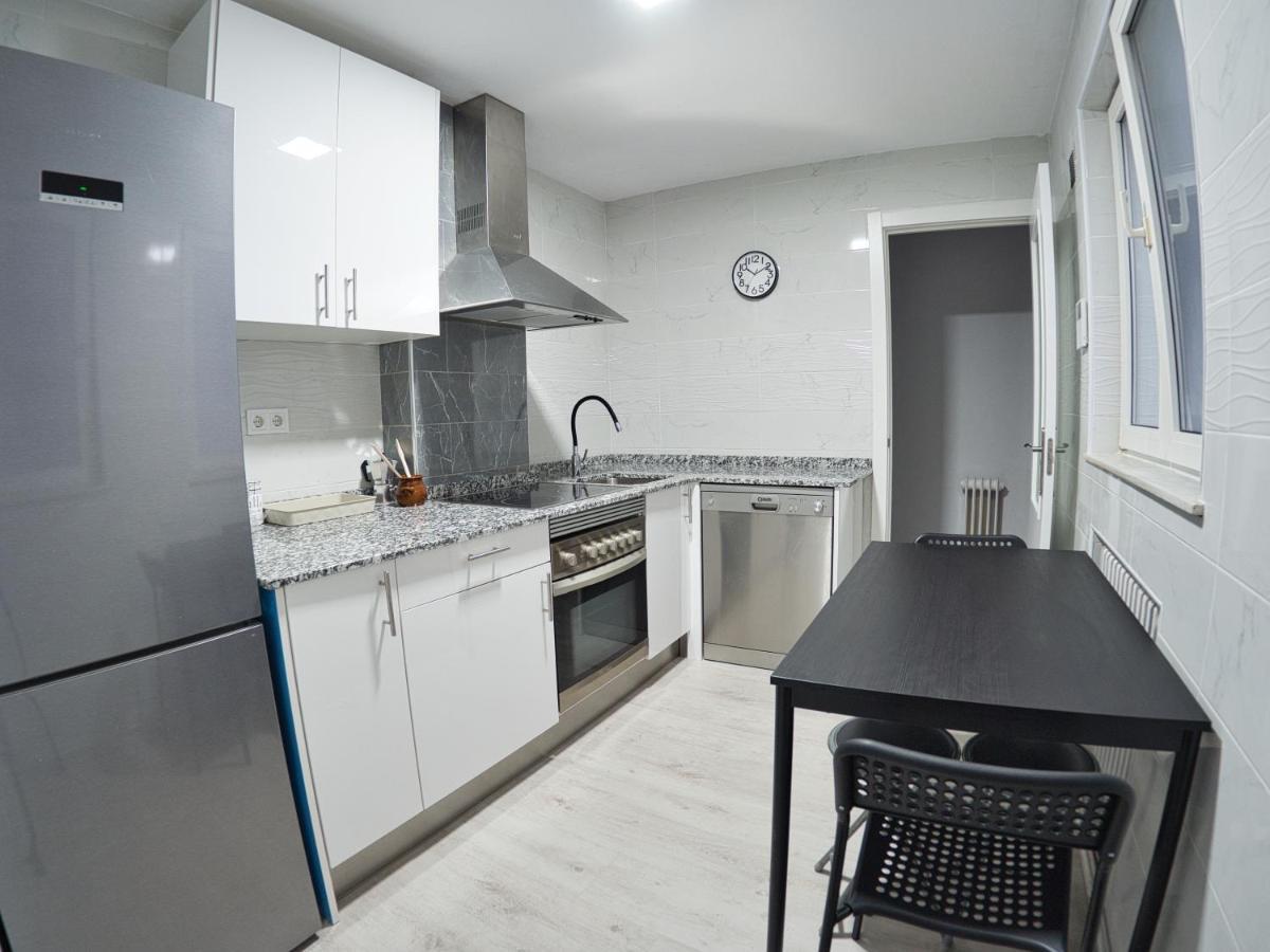 Bonito Piso Villafria Oviede Extérieur photo